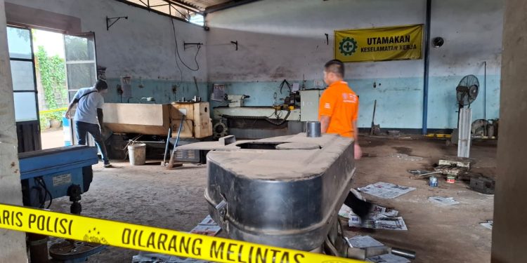 TKP kecelakaan kerja di CV Citra Manunggal Pakisaji. Foto: Aisyah Nawangsari Putri
