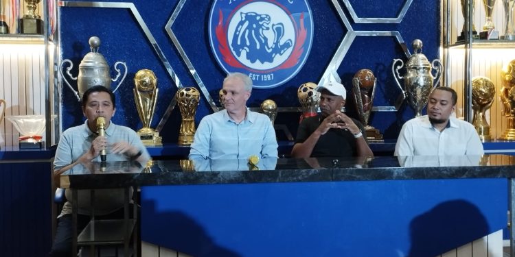 Manajer Operasional Arema FC, Sudarmaji. (Foto/dok for TM)