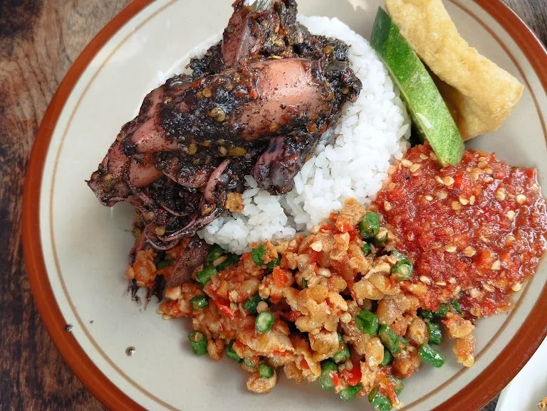 Sego sambelnCak Uut