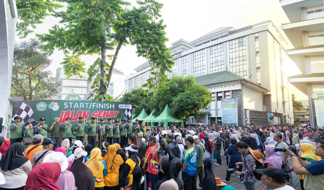 Suasana puncak peringatan Dies Natalis ke-43