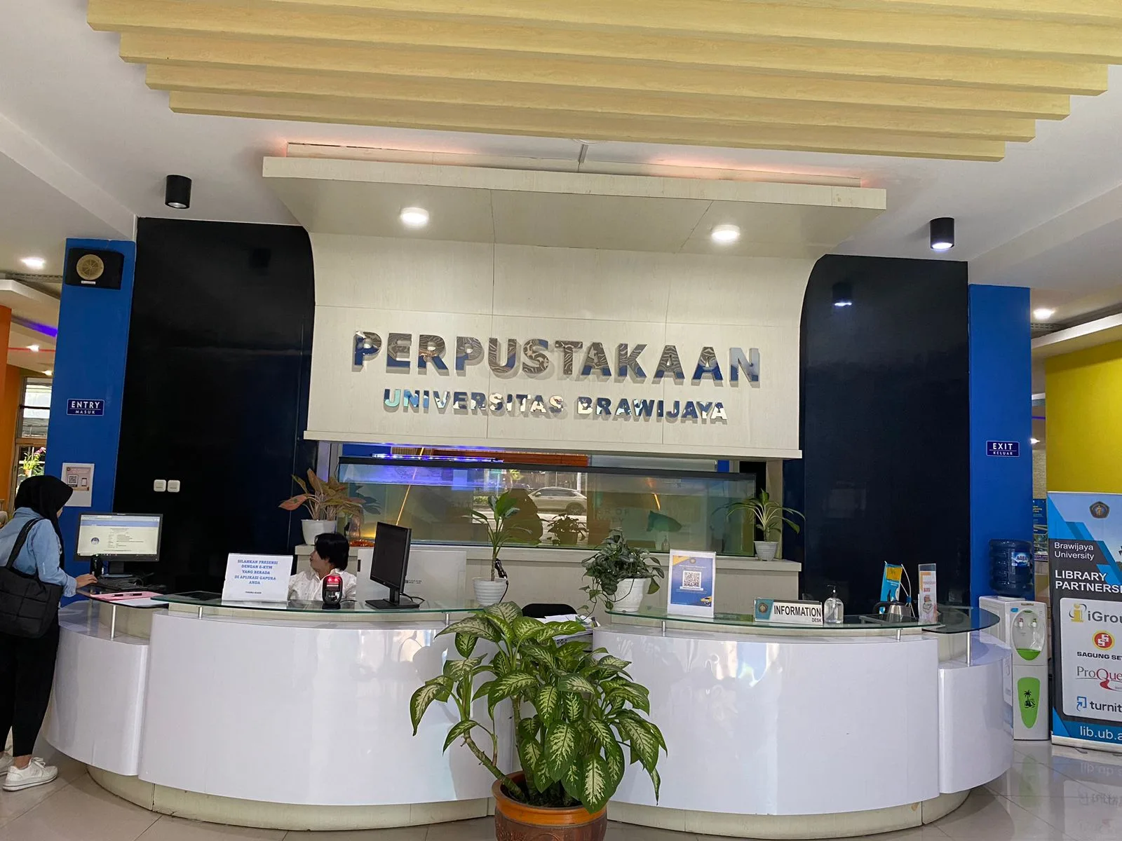 Lobi Perpustakaan