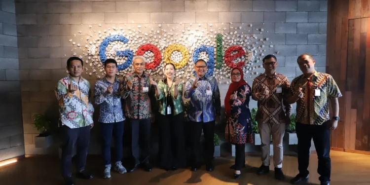 Pj Wali Kota Batu, Aries Agung Paewai, saat mengunjungi Kantor Google Indonesia di Jakarta. Foto: Prokopim KWB