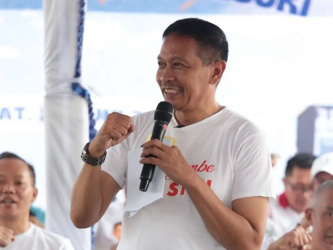 Pj Wali Kota Malang, Wahyu Hidayat bersama jajarannya menjawab aspirasi masyarakat. (Foto/Prokopim Setda Kota Malang)