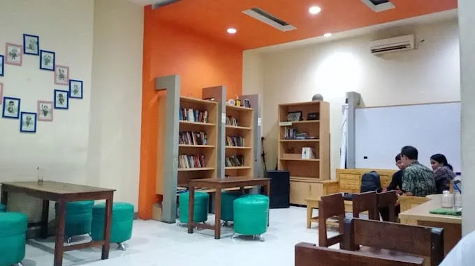  Cafe Pustaka UM/Foto: Google Maps Cafe Pustaka UM.