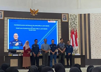 SMKN 2 Malang menggandeng BP2MI sosialisasikan peluang kerja ke luar negeri. Foto/Selfi Dewi