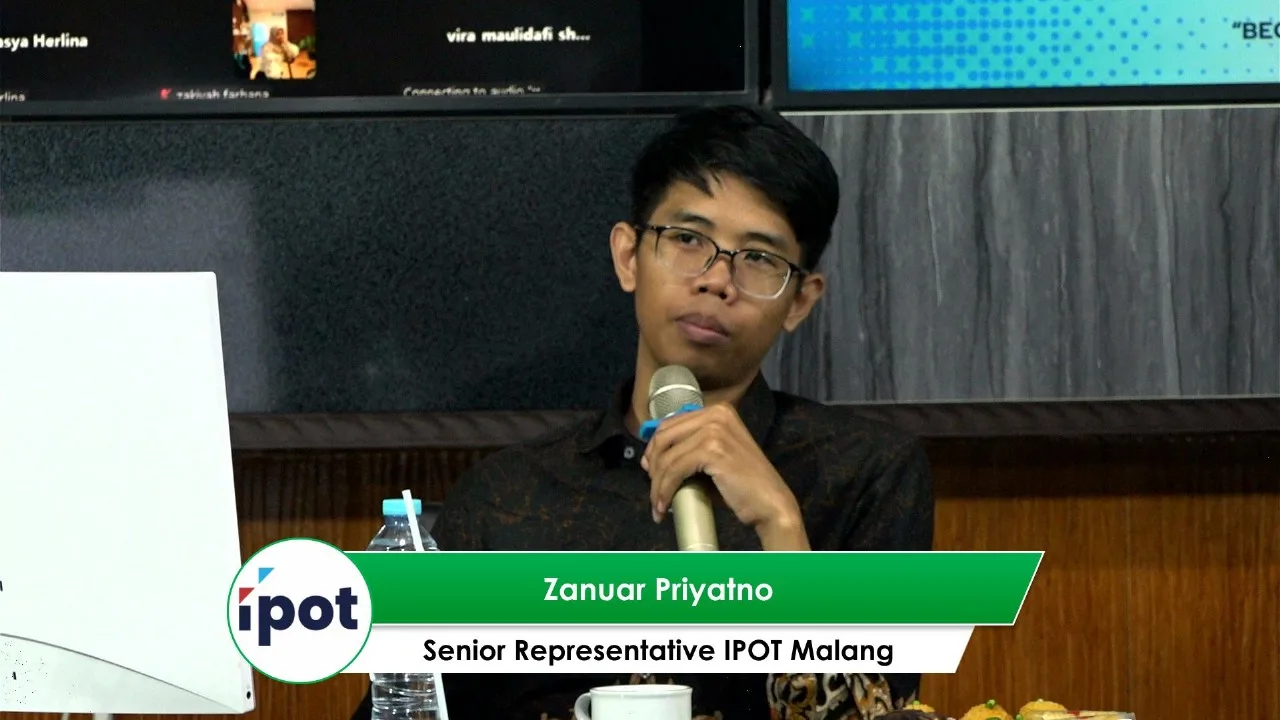 Zanuar Priyatno selaku Senior Representative PT. Indo Premier Sekuritas Malang. Foto/dok Unisma