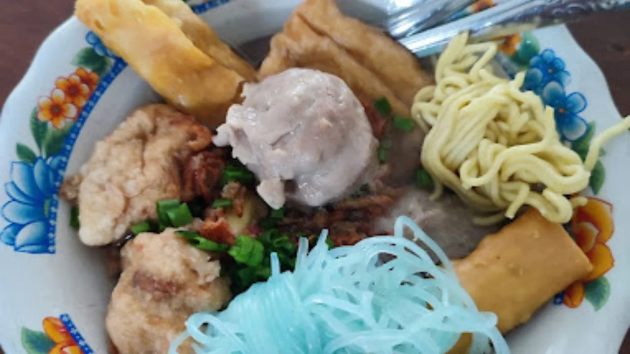 akso dan Mie Ayam Abadi/Foto: Google Review/Endyta Oneng.