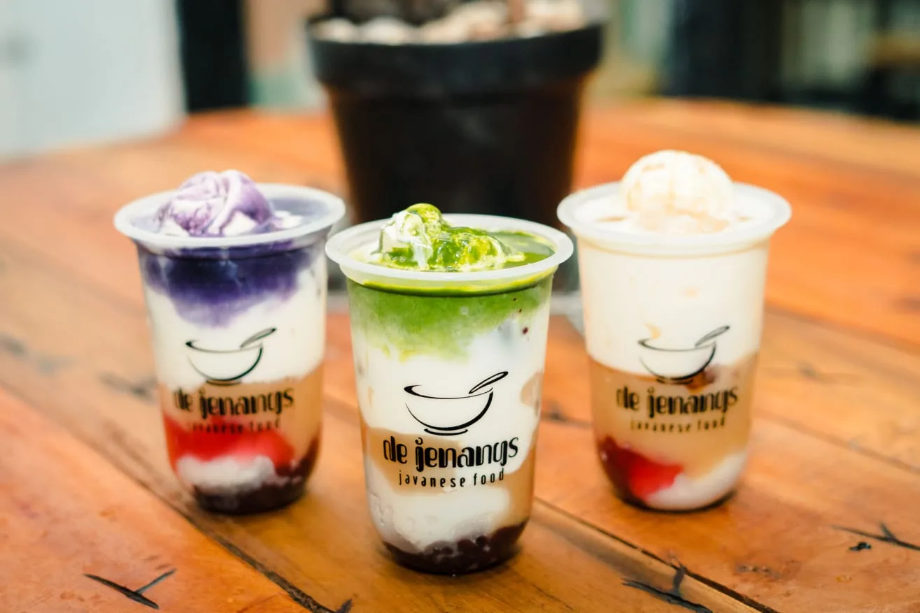 Menu De Jenangs dengan aneka varian topping/Foto: dok De Jenang for Tugumalang.id.