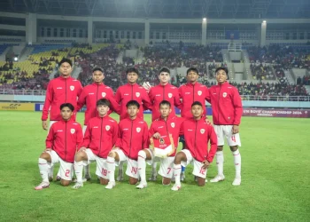 Semifinal Piala AFF U-16 Timnas Indonesia U-16 vs Timnas Australia, Nova Arianto Beri Perhatian Perbedaan Postur /Foto: dok. PSSI