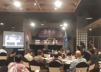 Direktur Polinema, Ir Supriatna Adhisuwignjo dalam Forum Direktur Politeknik Negeri se-Indonesia. (Foto/M Sholeh)