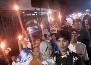 Suasana pawai obor warga Muharto Selatan menyambut Tahun Baru Islam. Foto: Dok. Warga
