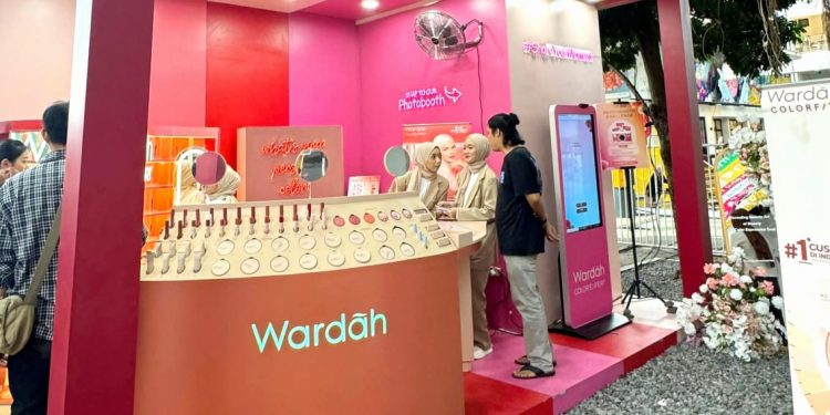 Wardah the color expert