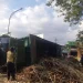 truk terguling