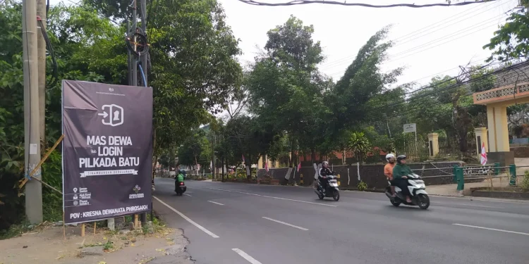 Baliho Putra eks bupati malang