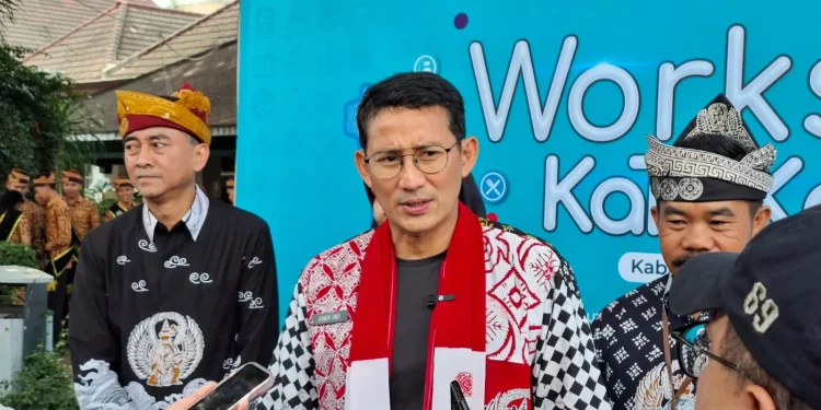 es teh hangat diapresiasi Menparekraf.