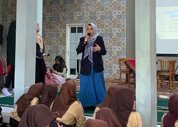 FKIK UIN Malang gelar kegiatan penyuluhan dan pemeriksaan kesehatan di SMPN 7 Malang untuk menekan angka stunting/Foto: dok.UIN Malang
