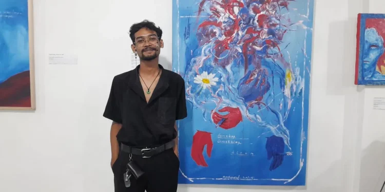 Cerita Bambang Suprapto seorang guru dan seniman yang berbicara tentang refleksi diri dan karya seni. /Foto: Tugumalang.id/Bagus Rachmad Saputra.