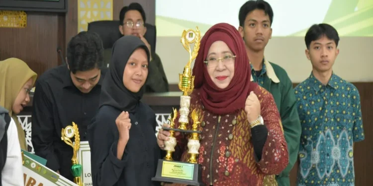 Suasana International Future Skills Talks sebagai bagian dari rangkaian penutup Sharia Finance and Economy Competition (Safecom). Foto: dok FEB unisma
