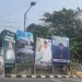Perang banner jelang Pilkada. Beberapa banner yang terpajang di sudut jalanan Kota Malang. (Foto/M Sholeh)