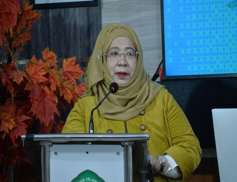 Dekan FEB Unisma, Nur Diana, SE., MSI., CMA., CBV., CERA saat memberikan sabutan. Foto/dok Unisma