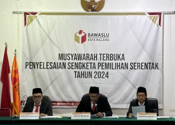 Sidang penyelesaian sengketa pemilu 2024 di Bawaslu Kota Malang. (Foto/dok. Bawaslu Kota Malang)