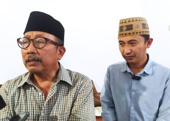 Pengasuh Ponpes Al Hikam Kota Malang, KH Muhammad Nafi' dalam acara Syawir Tematik Siyasah di Perpustakaan Hasyim Muzadi Corner, Al Hikam Kota Malang. (Foto/M Sholeh)