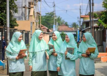 Ilustrasi kebiasaan unik santri. Foto/Media pondok pesantren Azzahra Bululawang