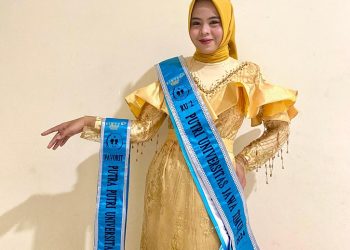 Mahasiswi Al-Qolam Malang Raih prestasi sebagai Putra Putri Favorit dan Runner Up 2 Putri Universitas Jawa Timur 2024. Foto/Risa F Ummah