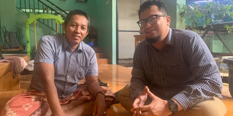 Ketua Umum Gerakan Pemuda (GP) Ansor H Addin Jauharuddin (kiri) bersama CEO Tugu Media Group Irham Thoriq.