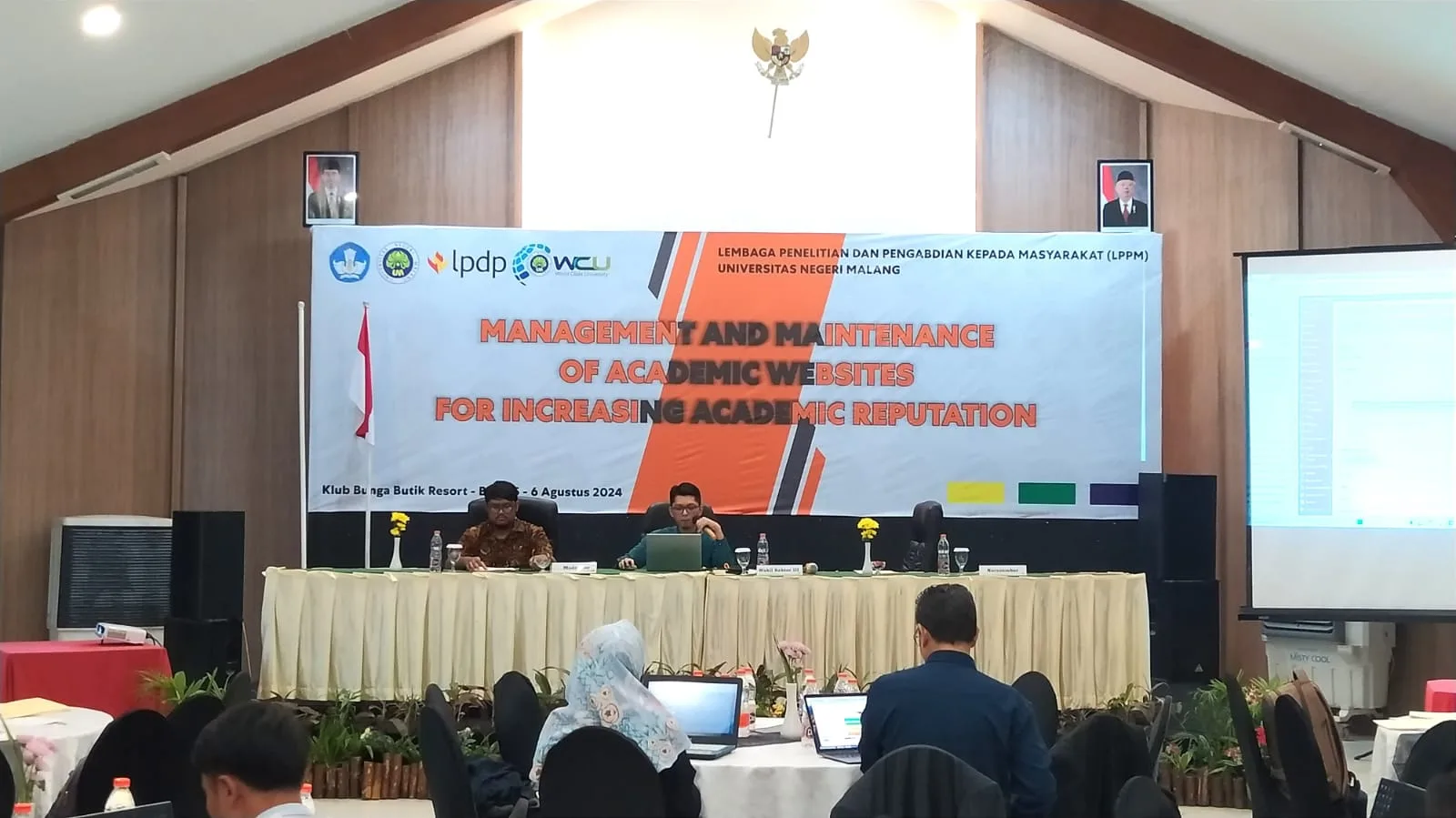 Dua narasumber dari University Technologi of Malaysia (UTM)