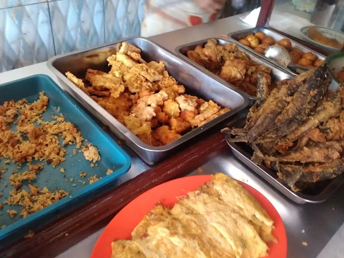 Warung Prasmanan