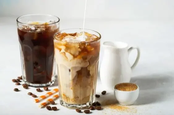 Kopi panas dan dingin