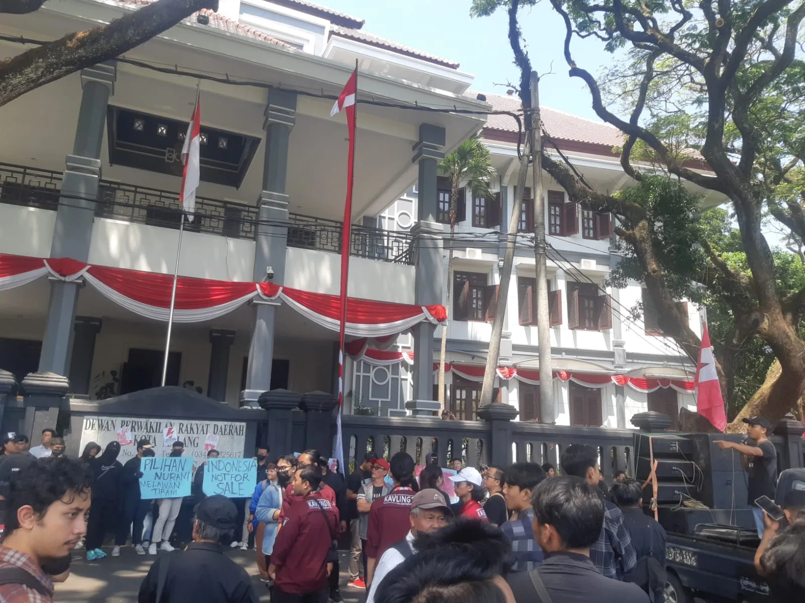 Aksi Demo