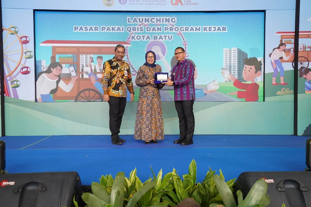 Peluncuran Pekan QRIS Nasional 2024 di Pasar Induk Among Tani. Foto: Prokopim KWB