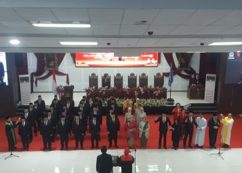 Pelantikan 45 anggota DPRD Kota Malang periode 2024-2029. (Foto/M Sholeh)