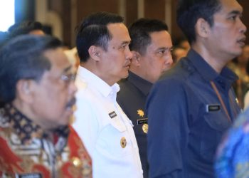 Pj Wali Kota Malang, Iwan Kurniawan saat menghadiri rakor Kesiapan Penyelenggaraan Pilkada 2024. (Foto/Prokopim Setda Kota Malang)