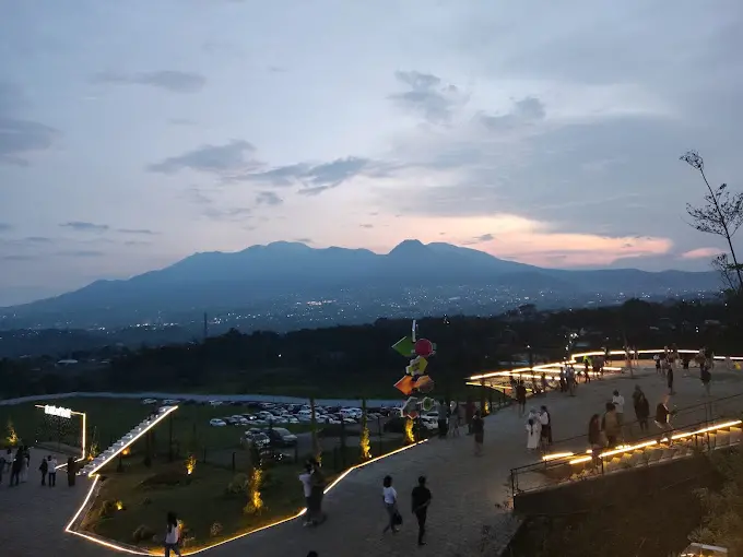 Malang Dreamland./Foto: Google Review/Wijayanti Dellan.