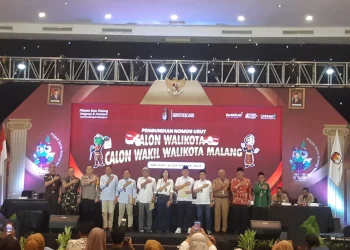 Penerapan nomor urut paslon Pilkada Kota Malang. (Foto/M Sholeh)