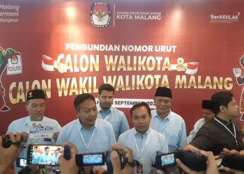 Wahyu Hidayat dan Ali Muthohirin, Paslon Wali dan Wakil Wali Kota Malang di Pilkada 2024. (Foto/M Sholeh)