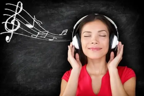 Mendengarkan musik untuk kesehatan mental dan fisik. Foto/pinterest.