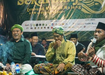 Ngaji Budaya dan Konser Salawat bersama Gus Ahans Mahabie di Malam Puncak Festival Sekarbanjar, Ahad 22 September 2024. (Foto: Dok. Lesbumi)