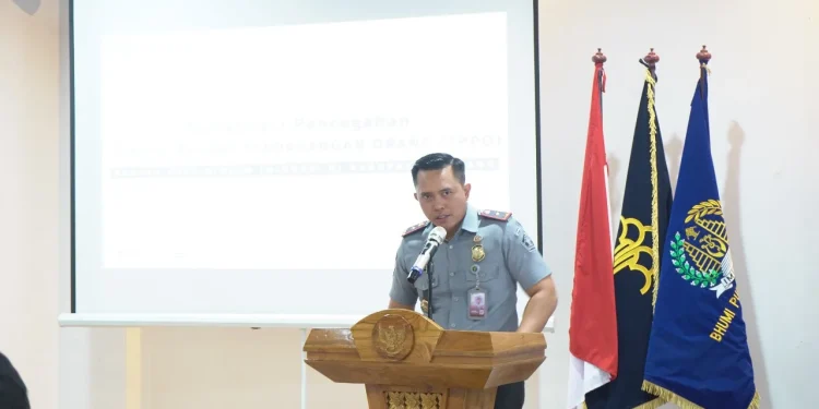 Kepala Kantor Imigrasi Kelas I TPI Malang, Anggoro Widjanarko, saat memberikan sambutan. Foto/dok for TM