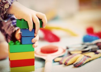 Ciri anak berkebutuhan sejak dini yang perlu dipahami oleh orang tua. /Foto: pixabay.com/ FeeLona.