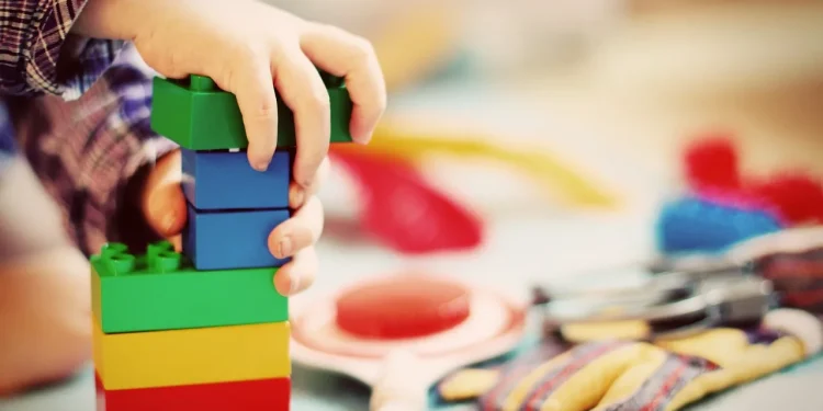 Ciri anak berkebutuhan sejak dini yang perlu dipahami oleh orang tua. /Foto: pixabay.com/ FeeLona.