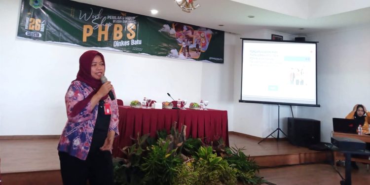 Sosialisasi PHBS oleh Dinkes Kota Batu yang masih di taraf angka 59 persen. Foto: Azmy