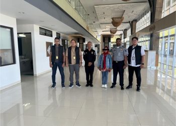 Warta Timor Leste yang dideportasi oleh Kantor Imigrasi Kelas I TPI Malang. Foto/dok for TM