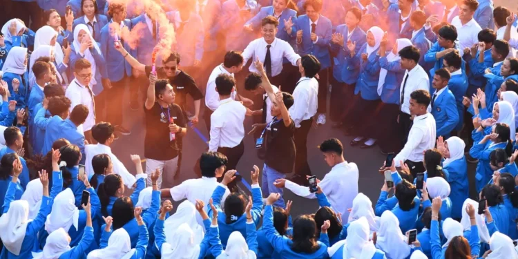 Penutupan kegiatan PKKMB ITN Malang yang diselenggarakan di Kampus 1 pada Kamis (5/9/2024), berlangsung meriah. /Foto: dok.ITN Malang