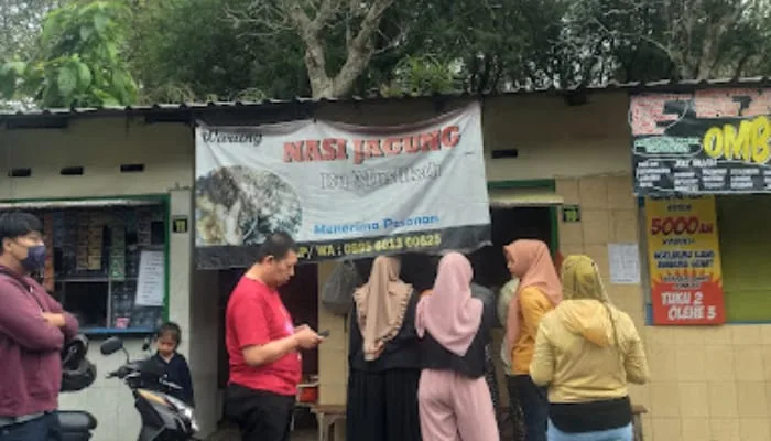 Warung Nasi Jagung Bu Muslikah /Foto: Google Review/Oky Chandra.