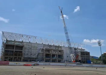 Renovasi Stadion Kanjuruhan saat ini masih berlangsung. Foto: Aisyah Nawangsari Putri