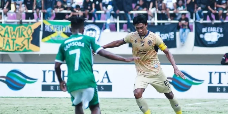 Arema FC bakal melakoni laga tandang melawan PSS Sleman pada lanjutan pekan ke-6 BRI Liga 1 2024/2025 di Stadion Manahan, Solo hari Jumat (20/9/2024) sore ini. /Foto: Instagram @aremafcofficial.